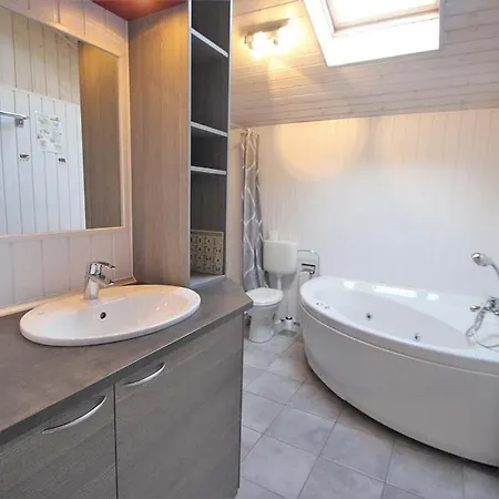 Ferienhaus Seeschwalbe 10 Mirow